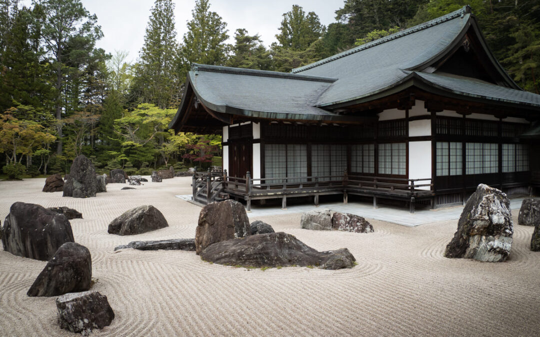 Explorando Wakayama desde Osaka: Itinerario de 4 Días para descubrir Koyasan, Kumano Kodo y mucho más.
