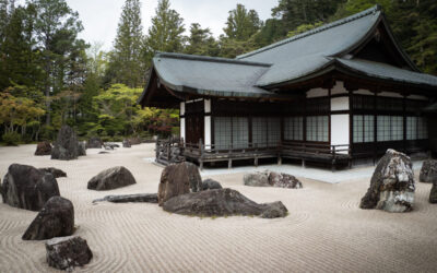 Explorando Wakayama desde Osaka: Itinerario de 4 Días para descubrir Koyasan, Kumano Kodo y mucho más.